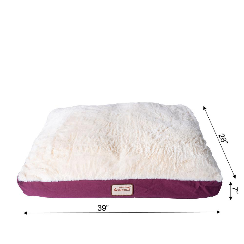 Alfombra grande para cama para mascotas de Armarkat, color marfil y burdeos, modelo M02HJH/MB-L con lujoso cojín de relleno de poliéster para perros