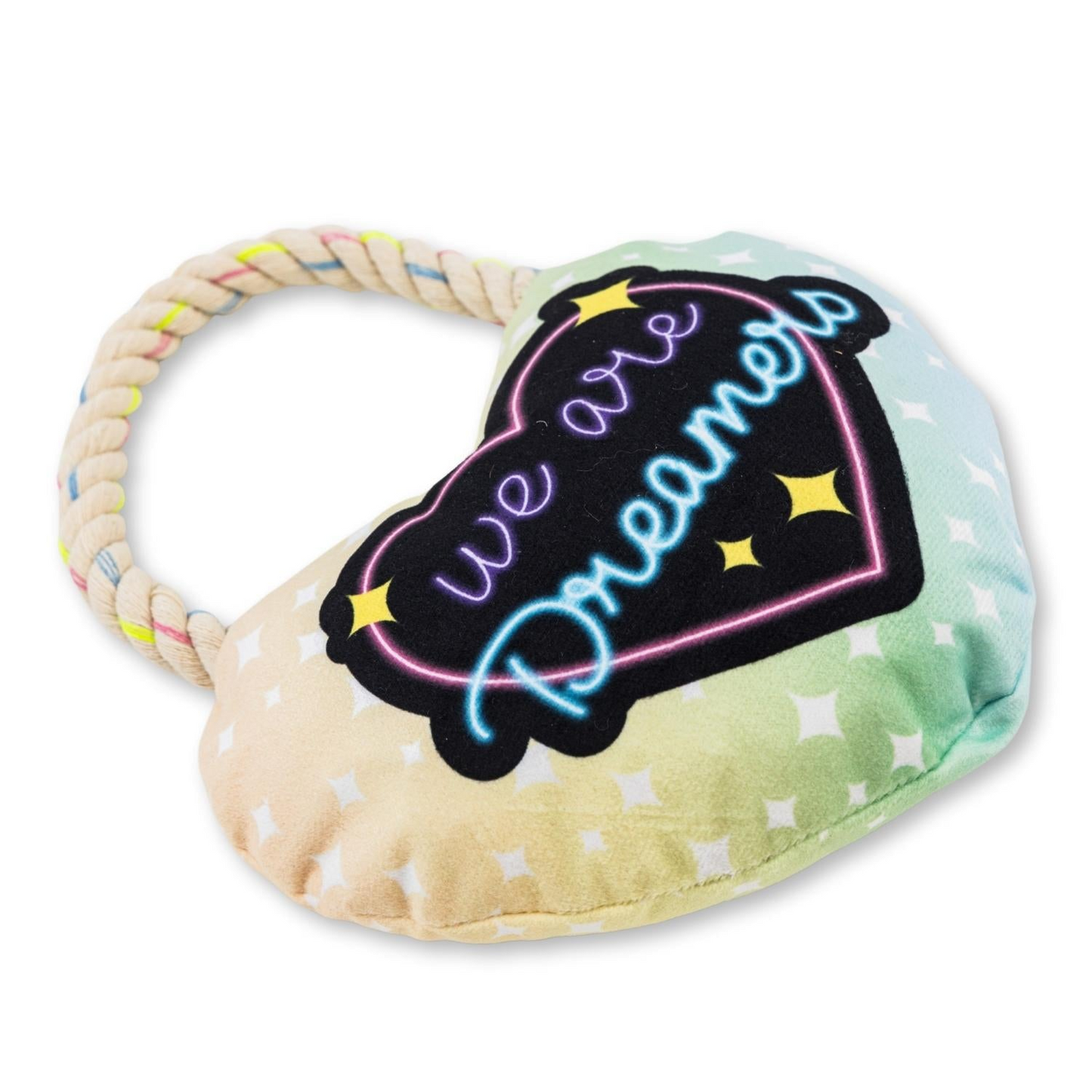 Juguete de peluche para perros Love Heart con características arrugadas y chirriantes