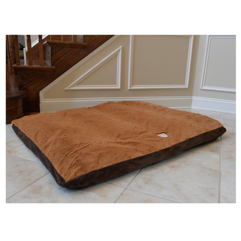 Armarkat Alfombrilla extragrande para cama para mascotas en color moca y marrón tierra, ante sintético y felpa suave