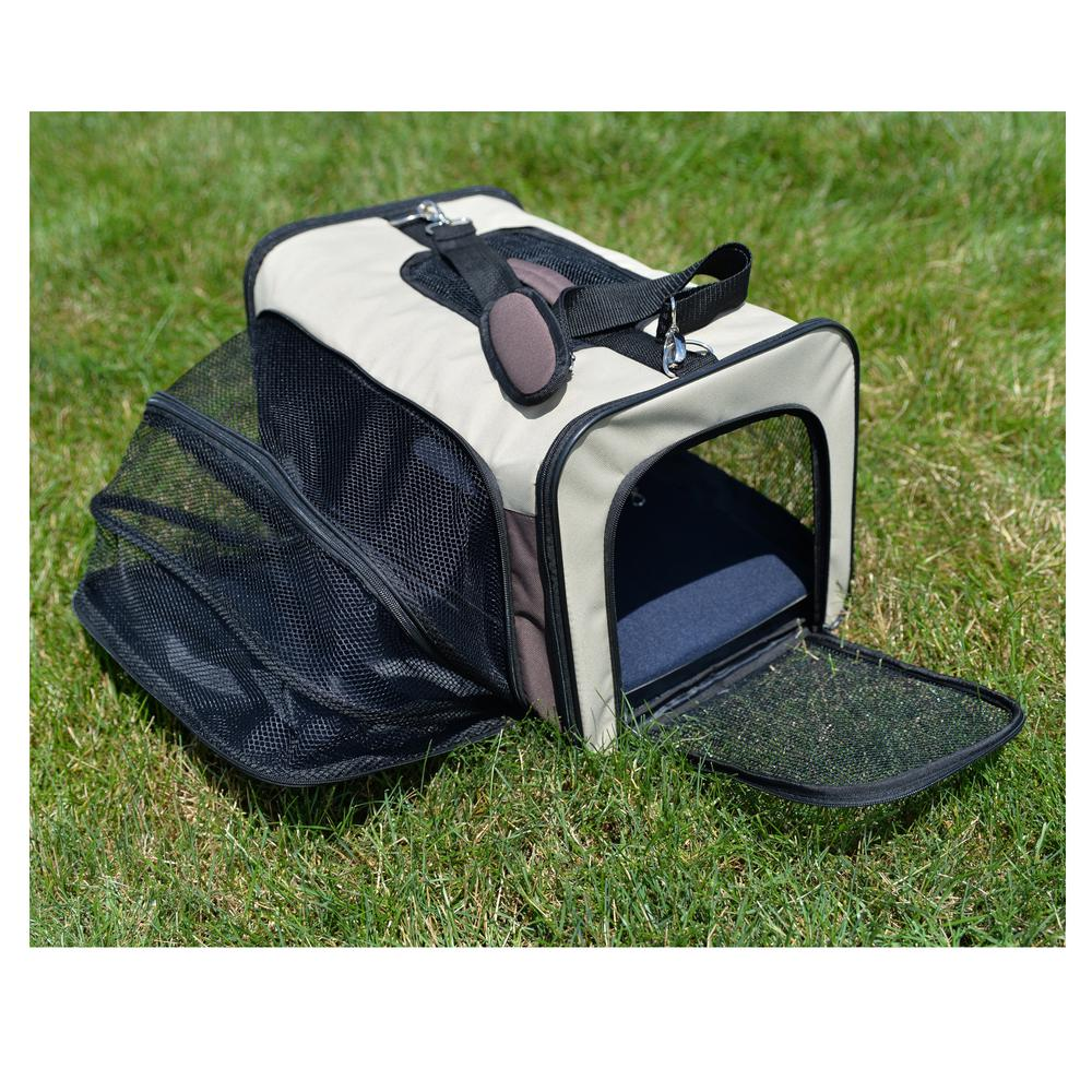 Transportín para mascotas Armarkat en beige y chocolate, modelo PC102R