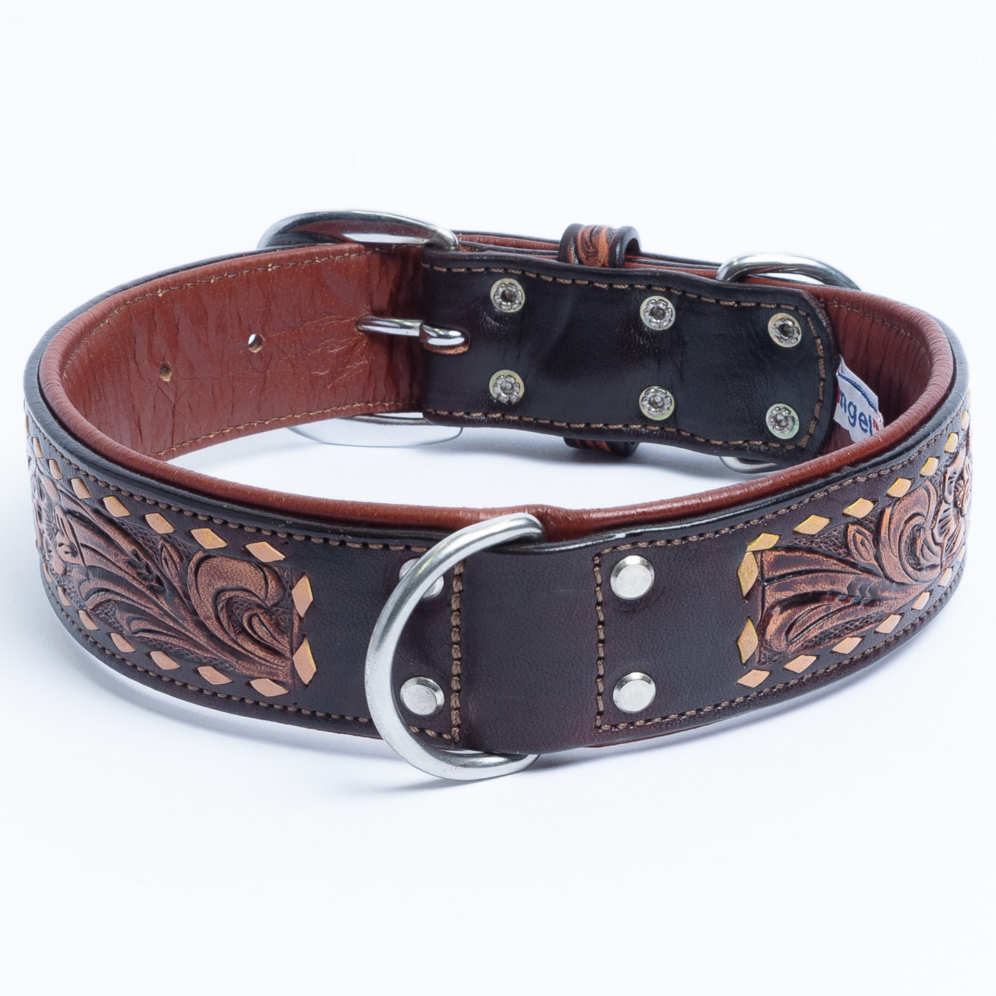 Tucson Dog Collar: A Masterpiece of Elegance and Craftsmanship