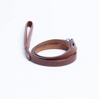 Dallas Dog Leash: Crafted from Premium Argentinean Leather